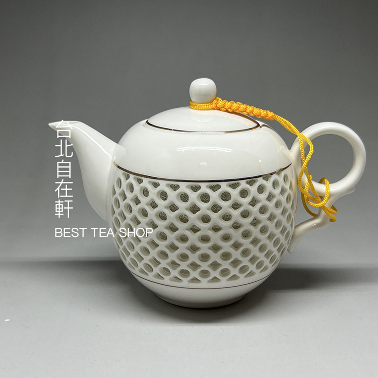 鏤空白磁茶壺
