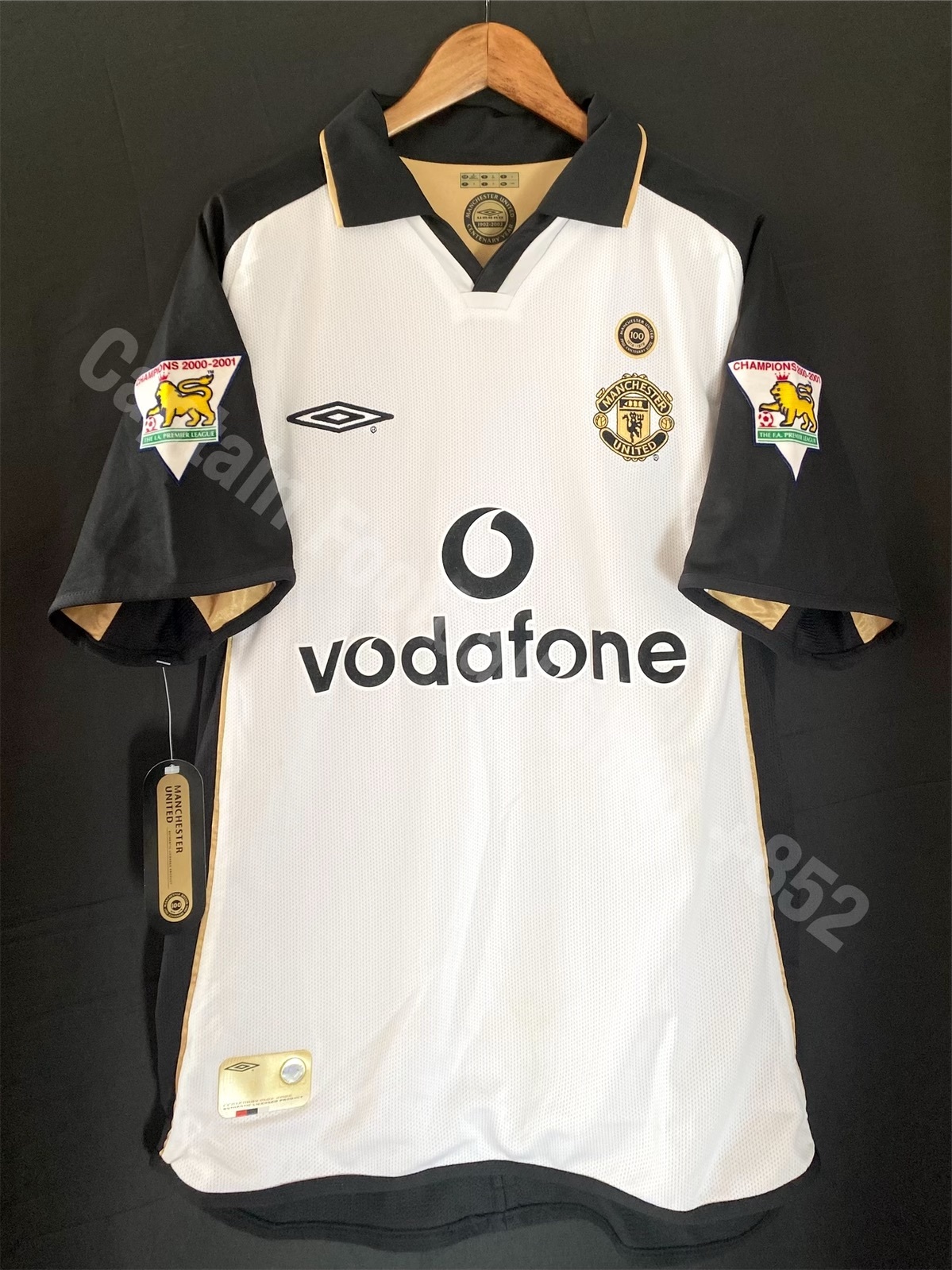 (全新有牌) 曼聯 2001-2002 Umbro 百周年作客球衣 #11 GIGGS