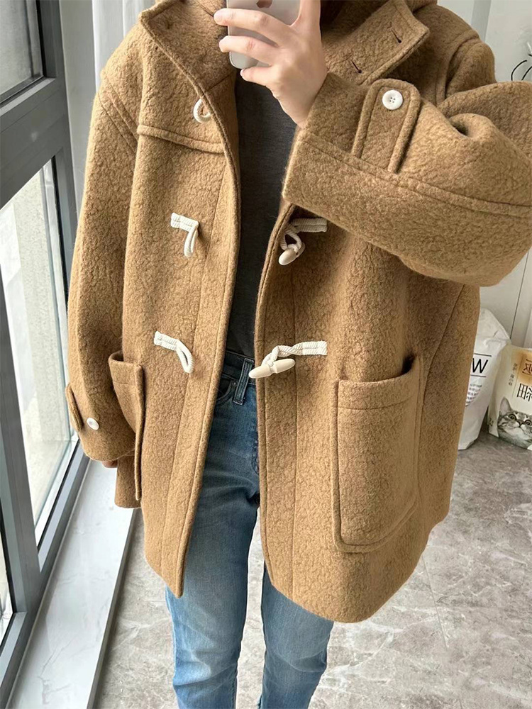 ᴷᴼᴿᴱᴬ 🇰🇷The Able秋冬必備牛角扣毛絨大衣