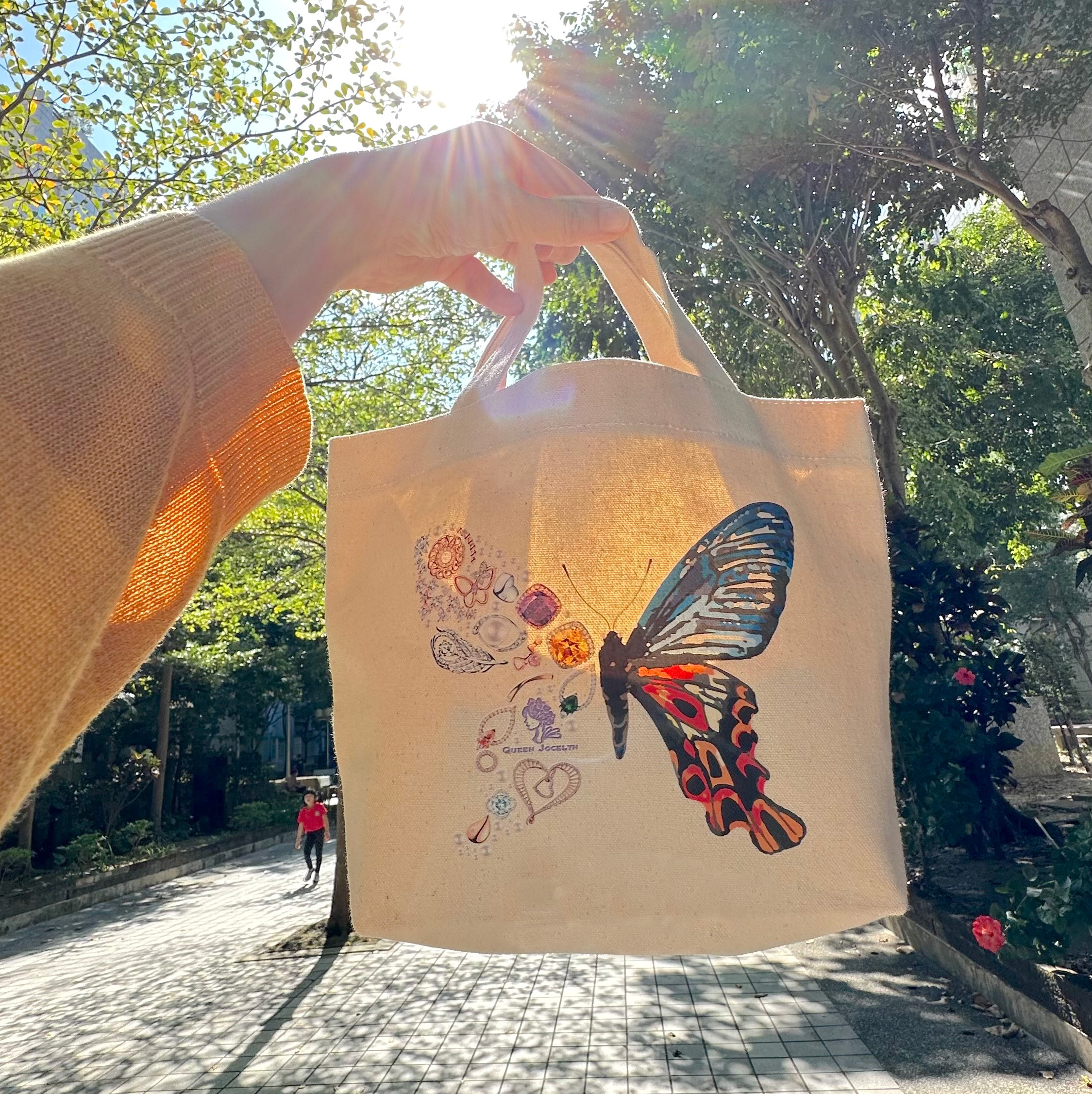 Butterfly tote cheap