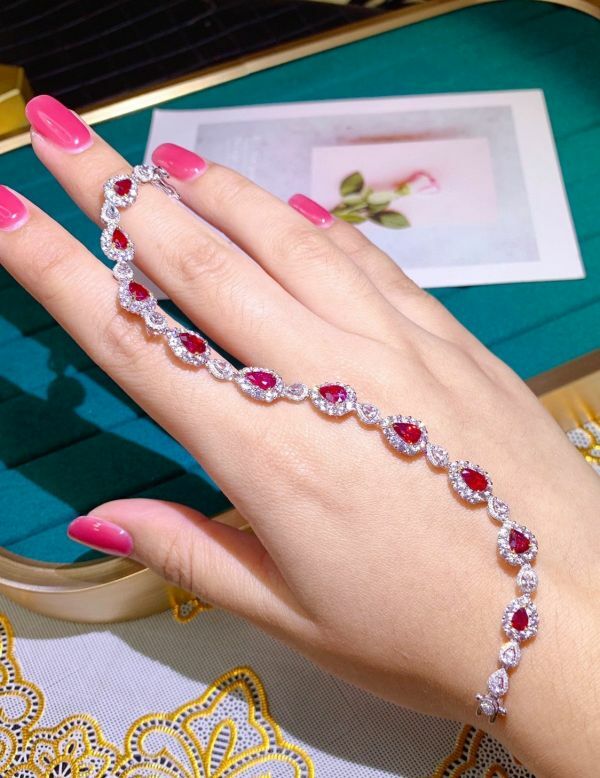 18k 莫桑比克天然無燒鴿血紅紅寶石手鏈