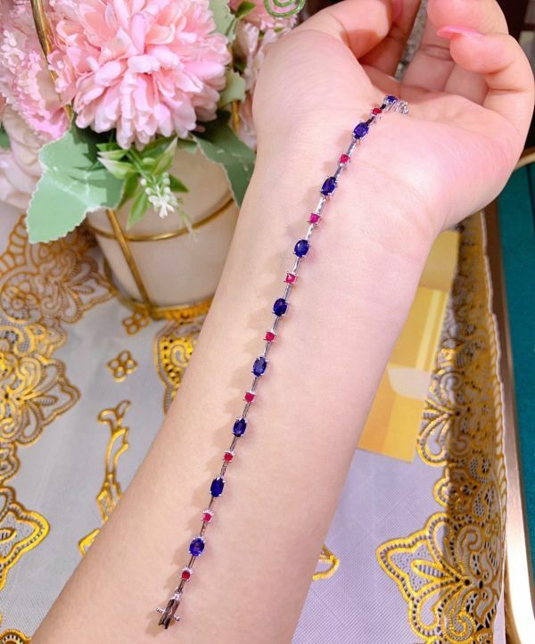 天然斯里蘭卡皇家藍藍寶石手鏈