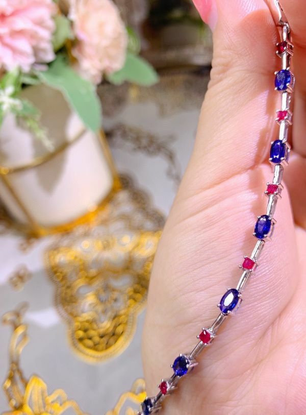 天然斯里蘭卡皇家藍藍寶石手鏈