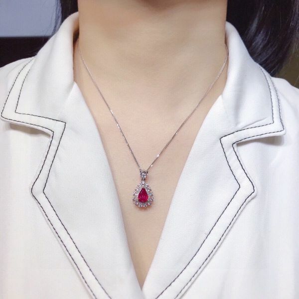 18k 金無燒紅寶石