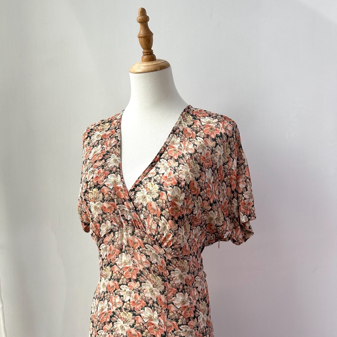 英國製 Laura Ashley 粉色碎花垂墜感短袖連身裙