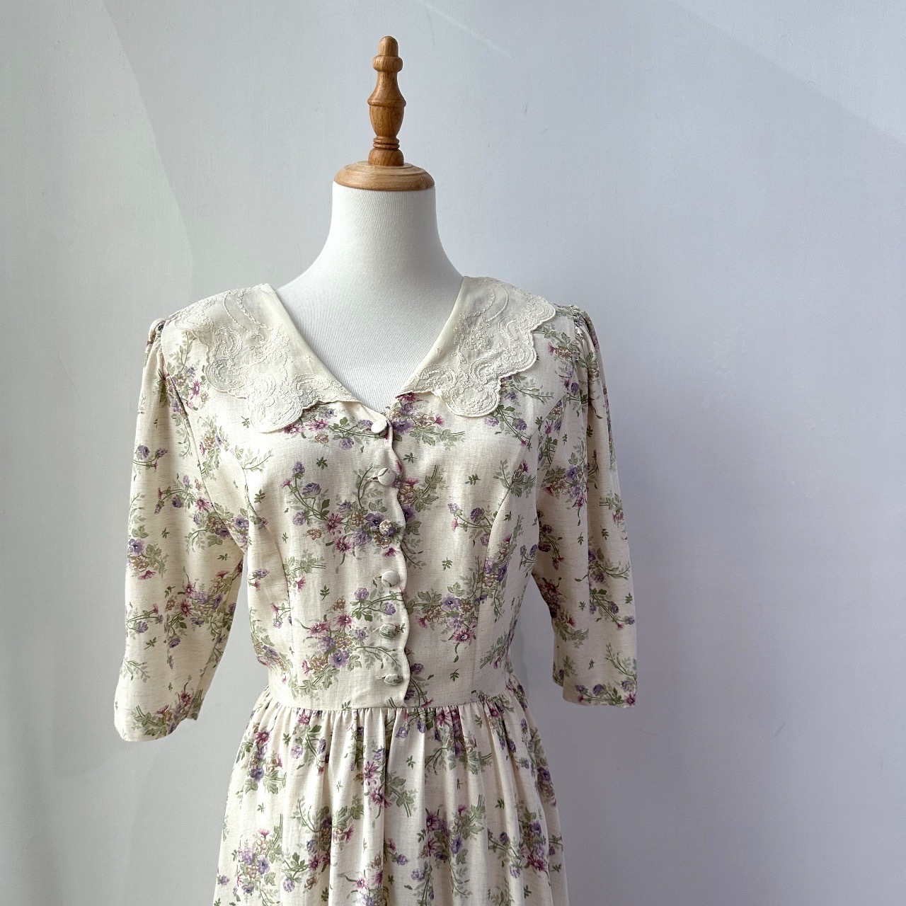 英國製 Laura Ashley 70s vintage 米田園風花瓣領碎花連身裙