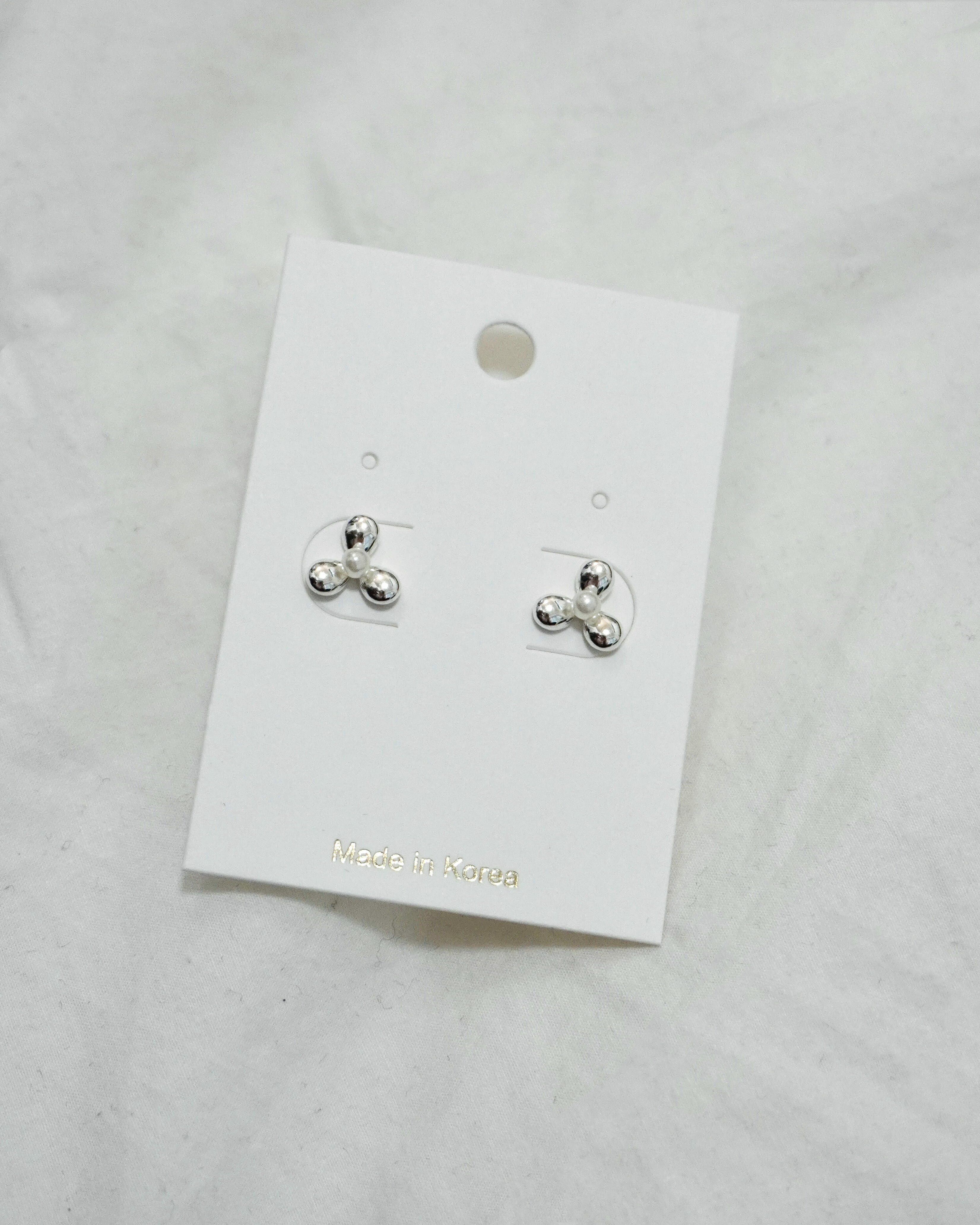 925純銀三葉珍珠耳環