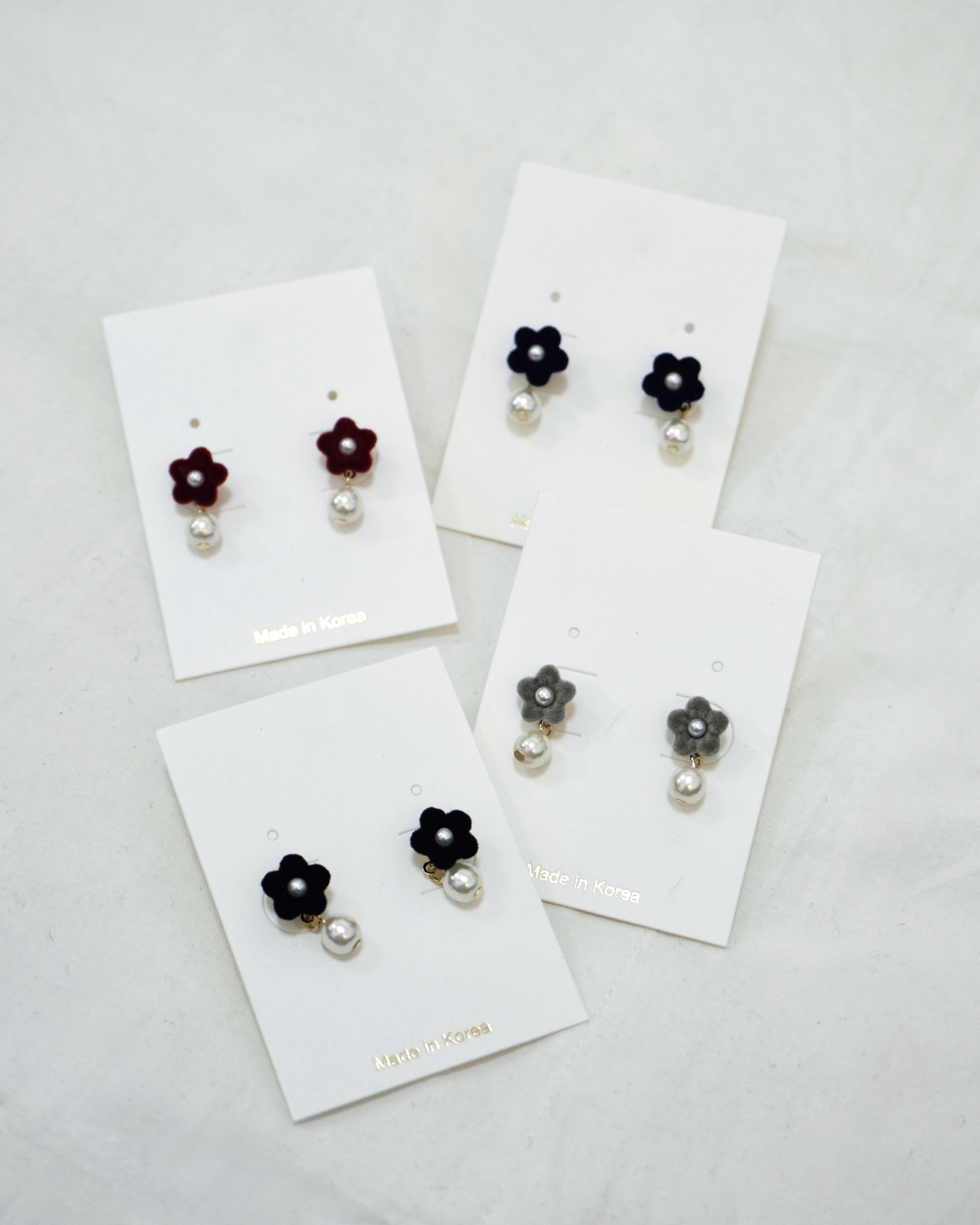 絨毛花花吊珍珠耳環