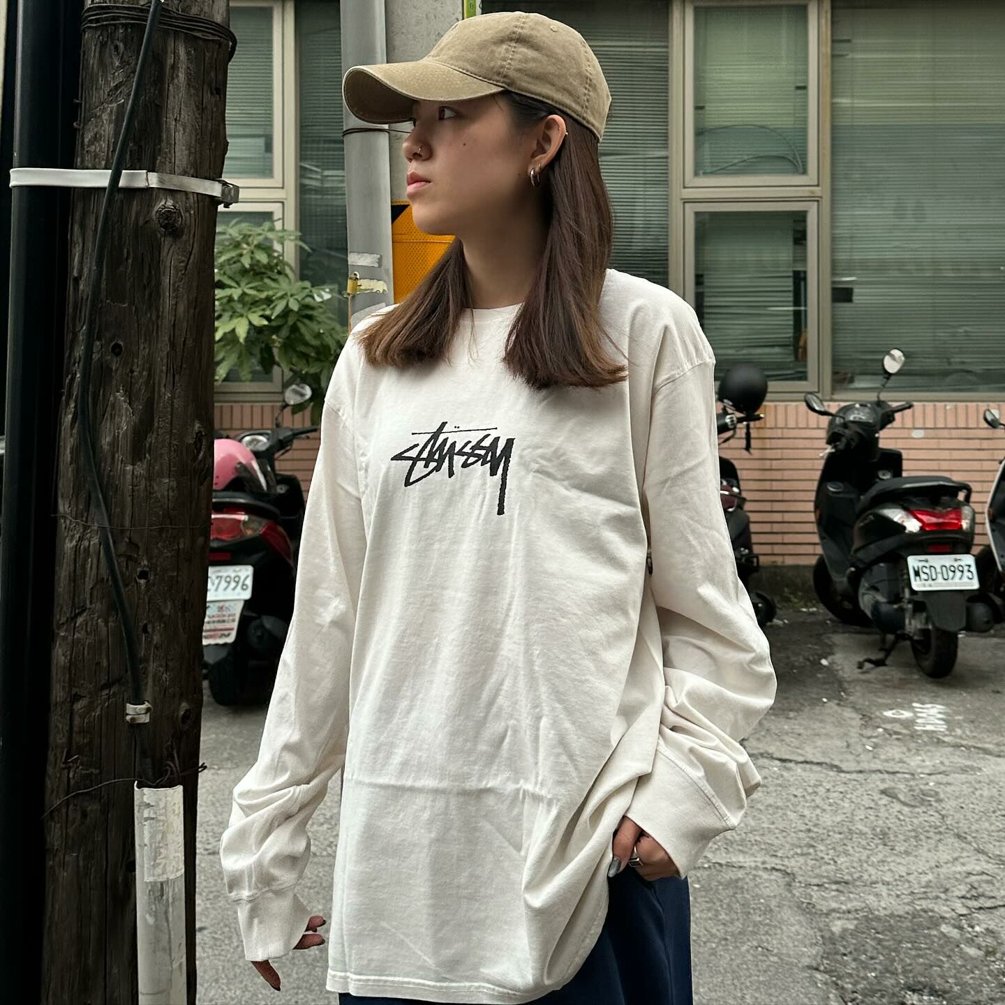 Stussy 薄長袖 胸前小Logo ( 1994993 )