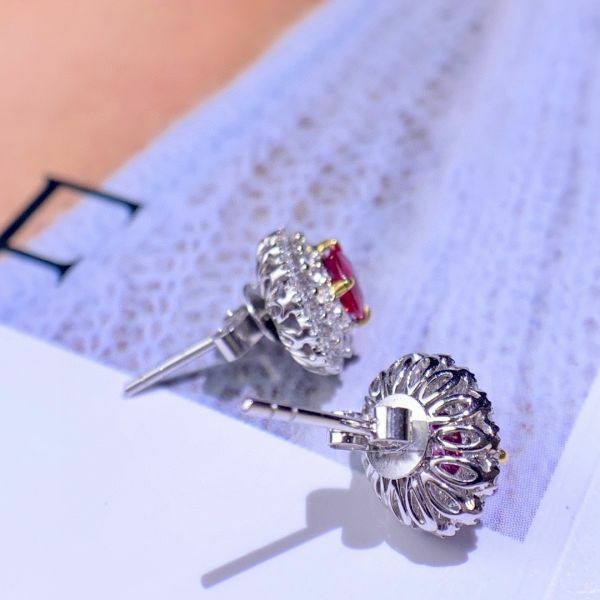 18k 無燒天然無燒紅寶石金耳釘