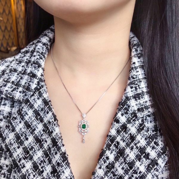 18k vivid green 祖母綠吊墜(不含鏈)