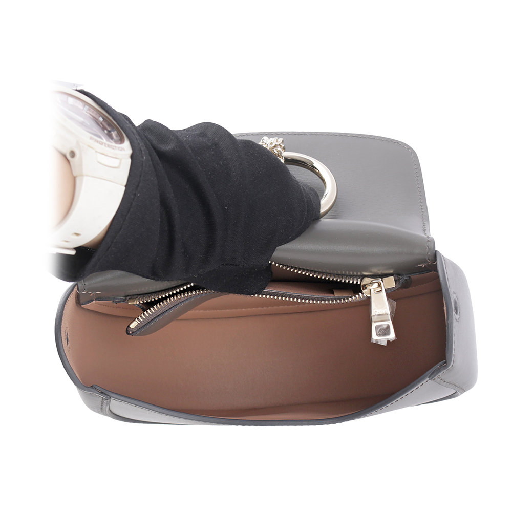 【CHLOE'】Arlene Small 圓環小牛皮半月型斜背包(象灰色) CHC23AS141J38 066