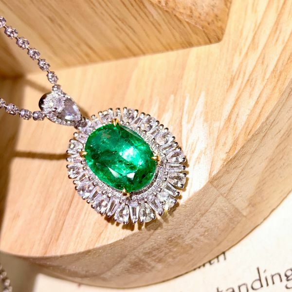 18k vivid green 祖母綠金滿鑽吊墜(不含鏈)