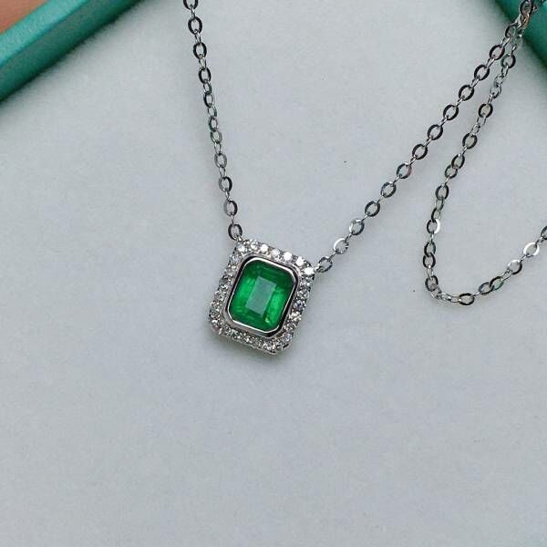 限量特價 18k真金真鑽 祖母綠吊墜 送證書