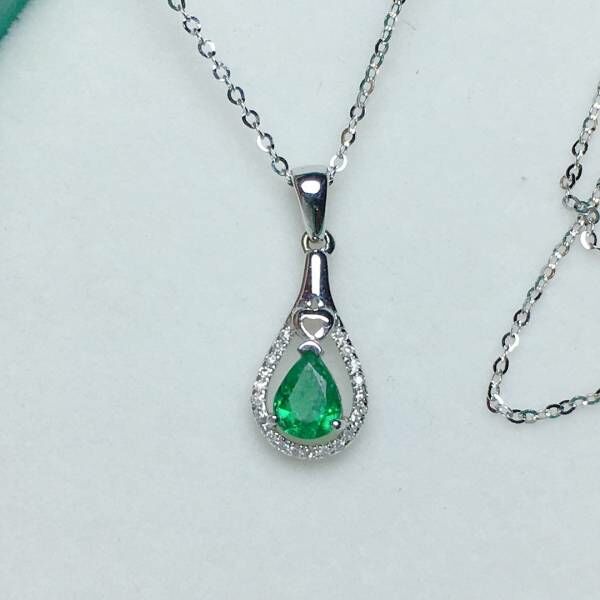 限量特價 18k真金真鑽 祖母綠吊墜 送證書