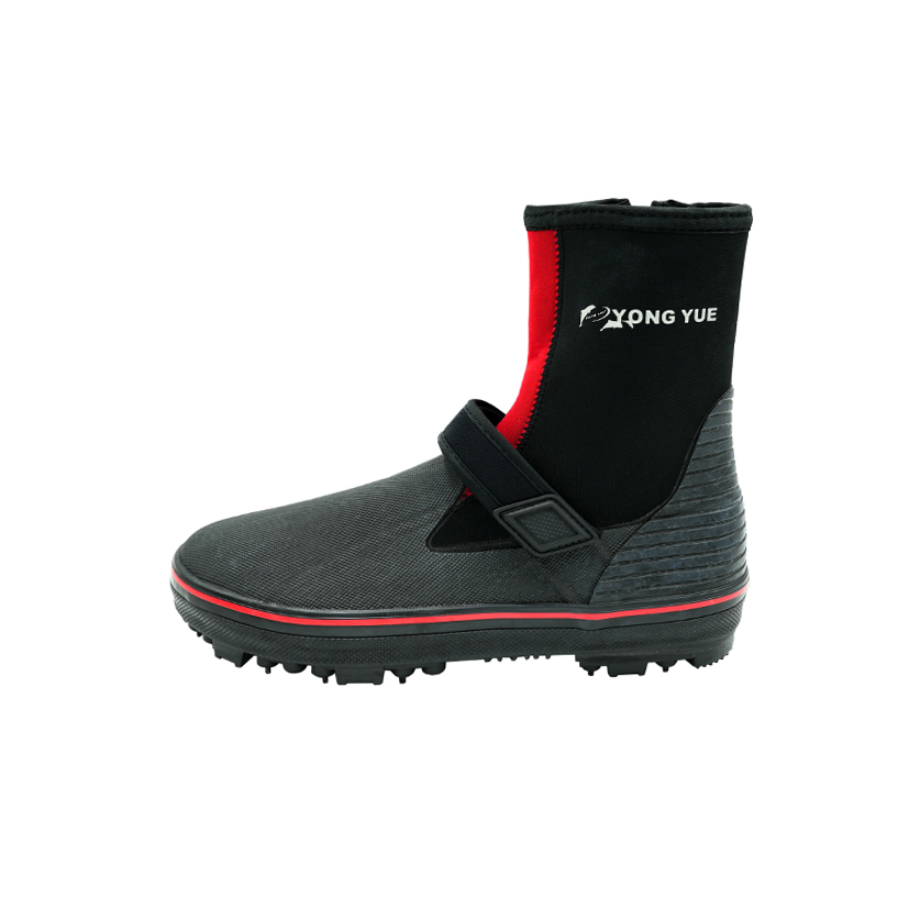 YONGYU圓楦頭防滑鋼釘鞋/90釘