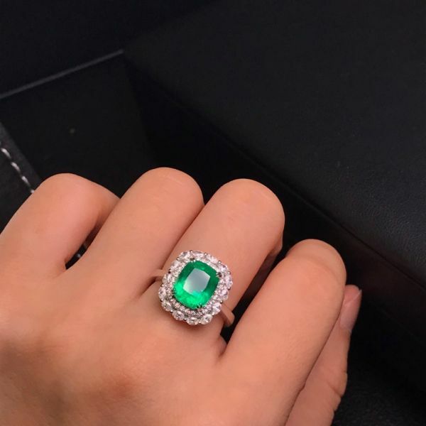 2.74ct 哥倫比亞祖母綠 成品戒指