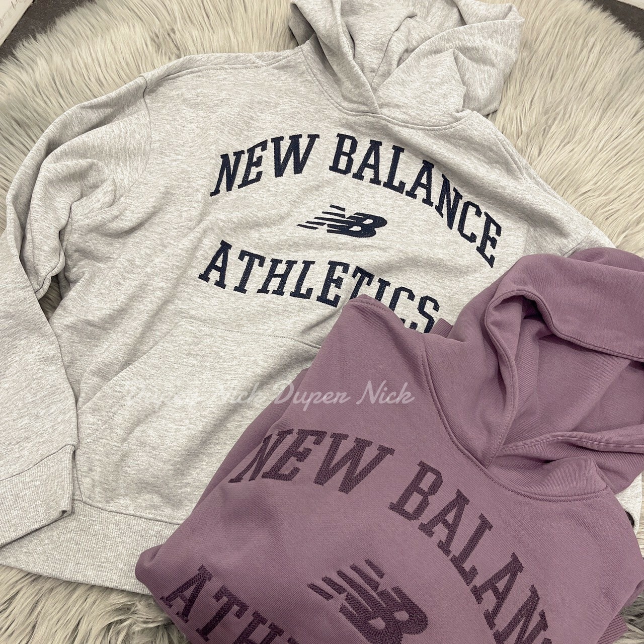 NEW BALANCE Athletics Varsity Oversized Fleece 連帽上衣 女款