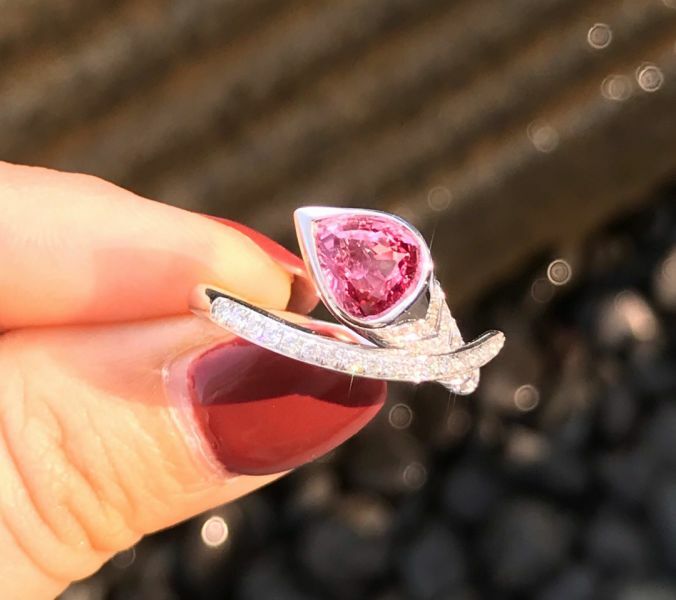 1.52ct 18k帕帕拉恰戒指