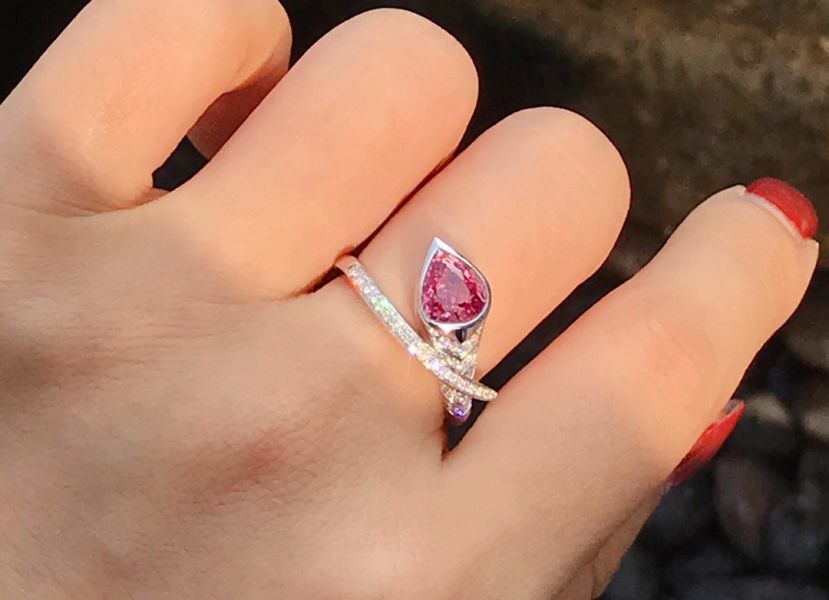 1.52ct 18k帕帕拉恰戒指