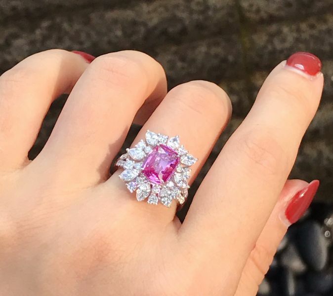 2.54ct 18K無燒粉藍寶