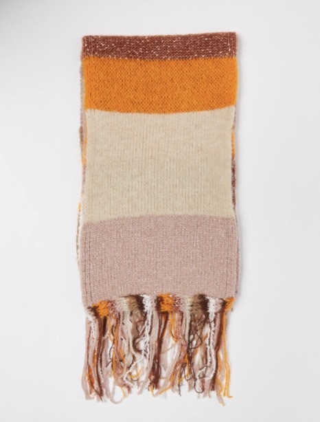 iBLUES超柔暖漸層色澤毛料圍巾