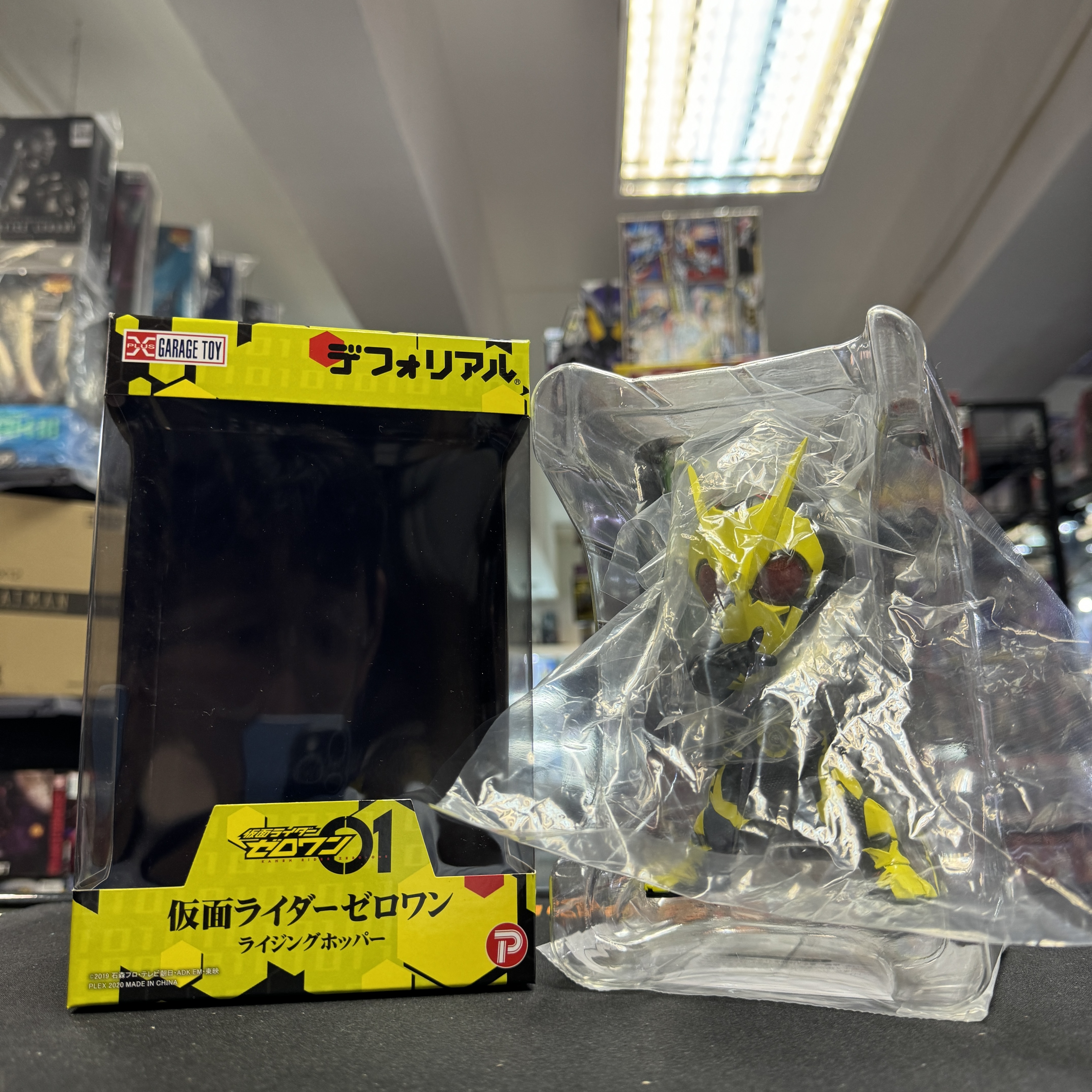 寄賣-幪面超人-X-Plus GARAGE TOY  Zero One