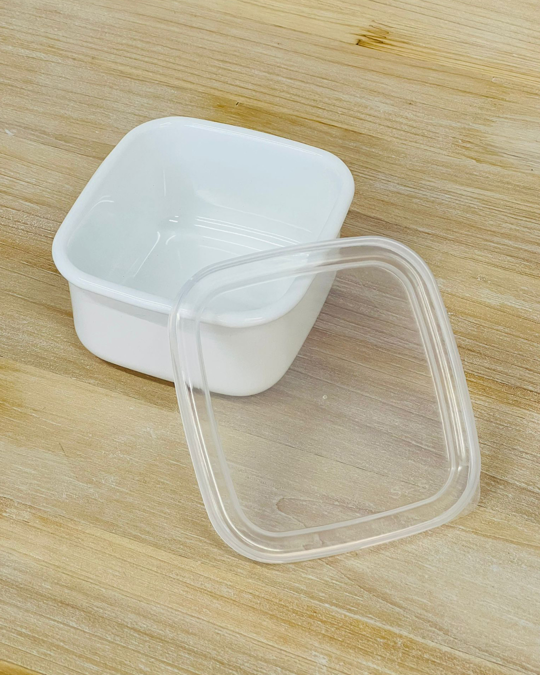 琺瑯正方型保存容器 S（膠蓋）｜野田琺瑯