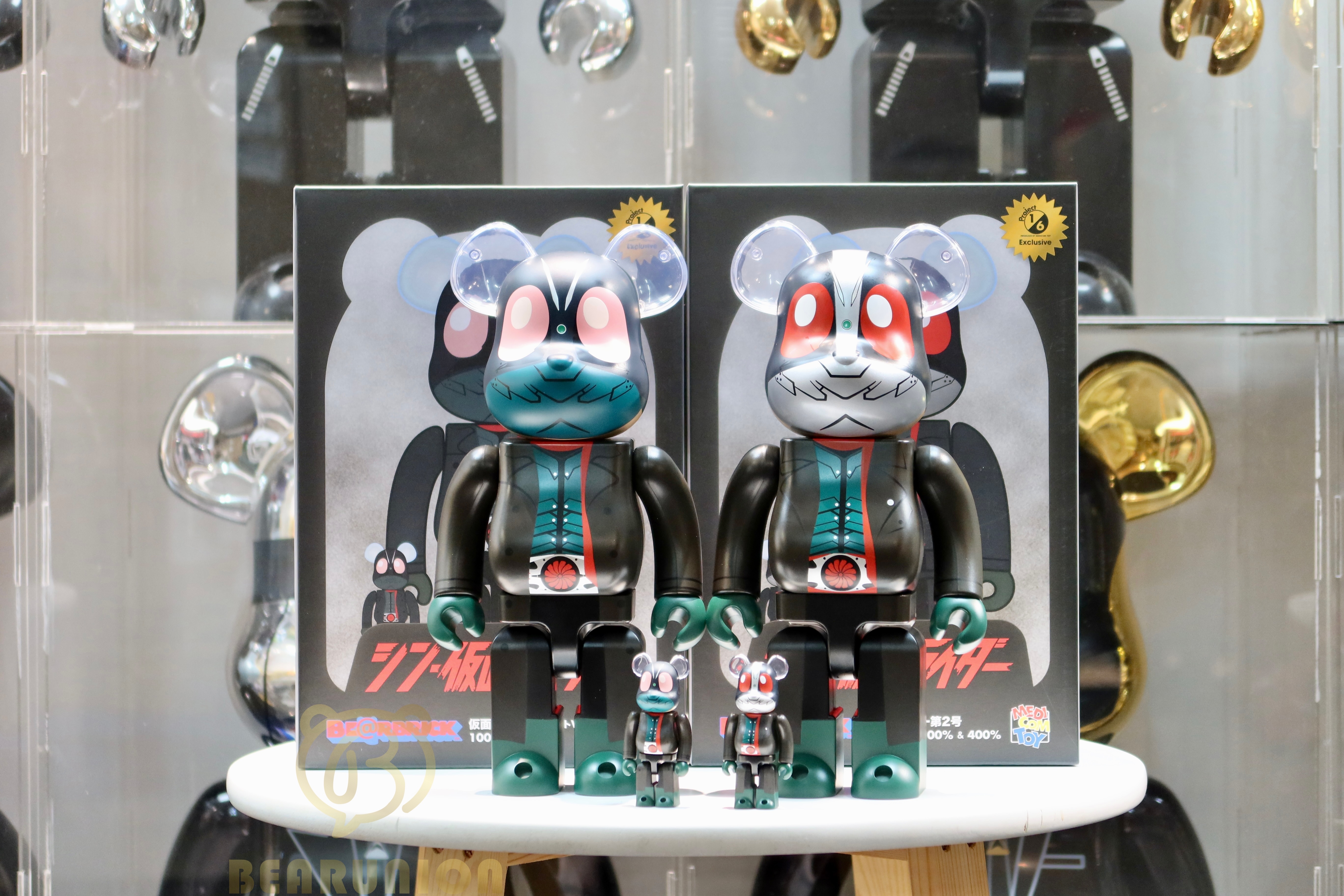 BE@RBRICK 仮面ライダー 第2号100％ u0026 400％-