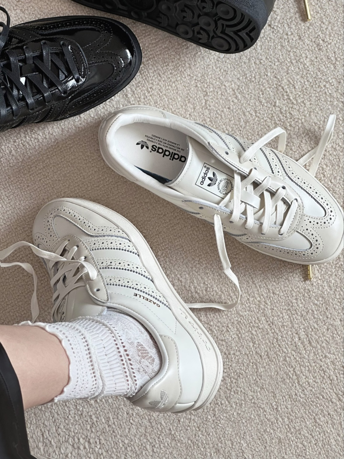 Adidas Gazelle Indoor 雕花牛津鞋 奶油白 (IE8407)