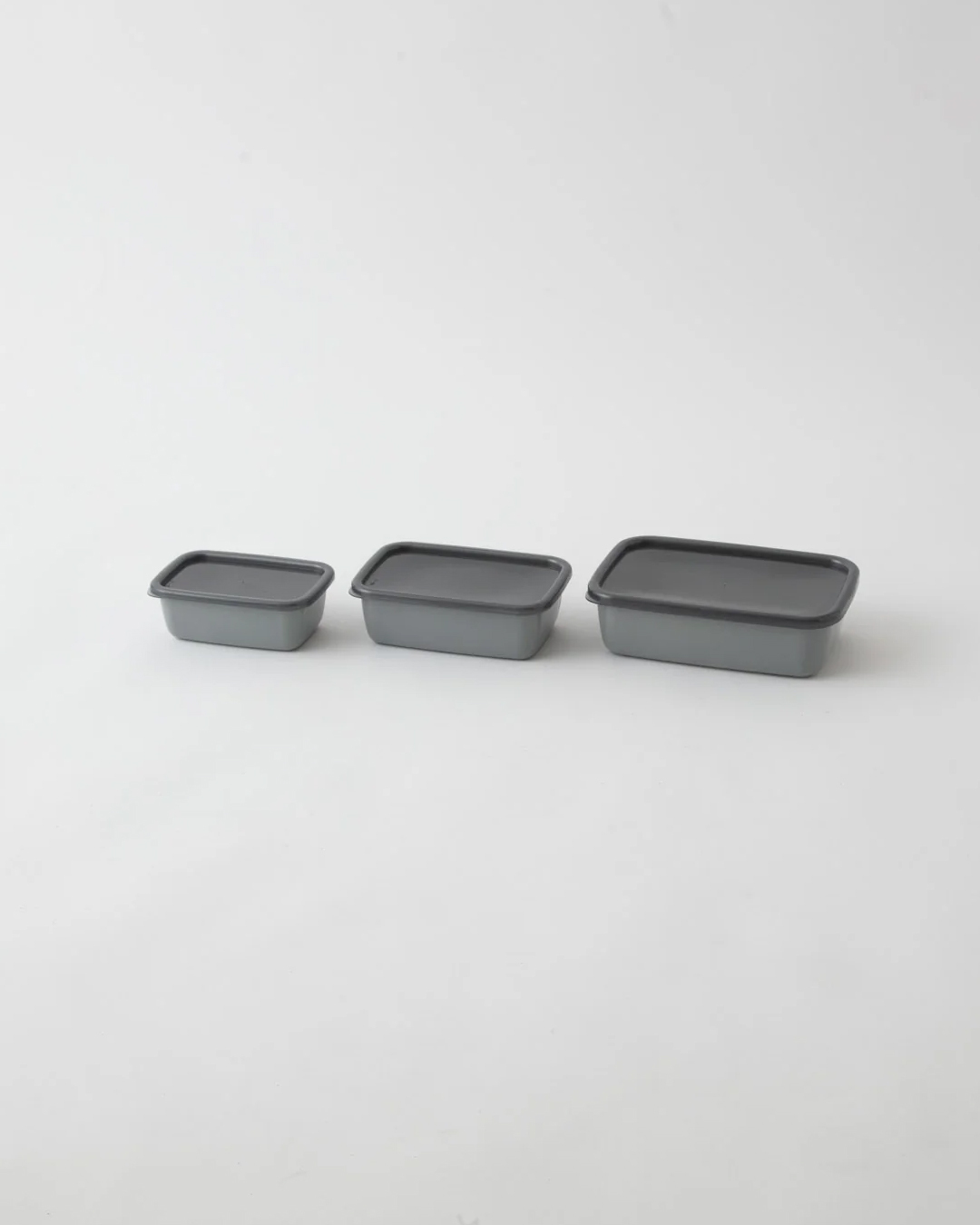琺瑯長方深型保存容器 M（膠蓋）灰｜野田琺瑯