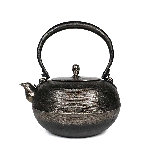 【薰山工房】小丸型 系目 砂鐵壺1.2L-座付柄軸