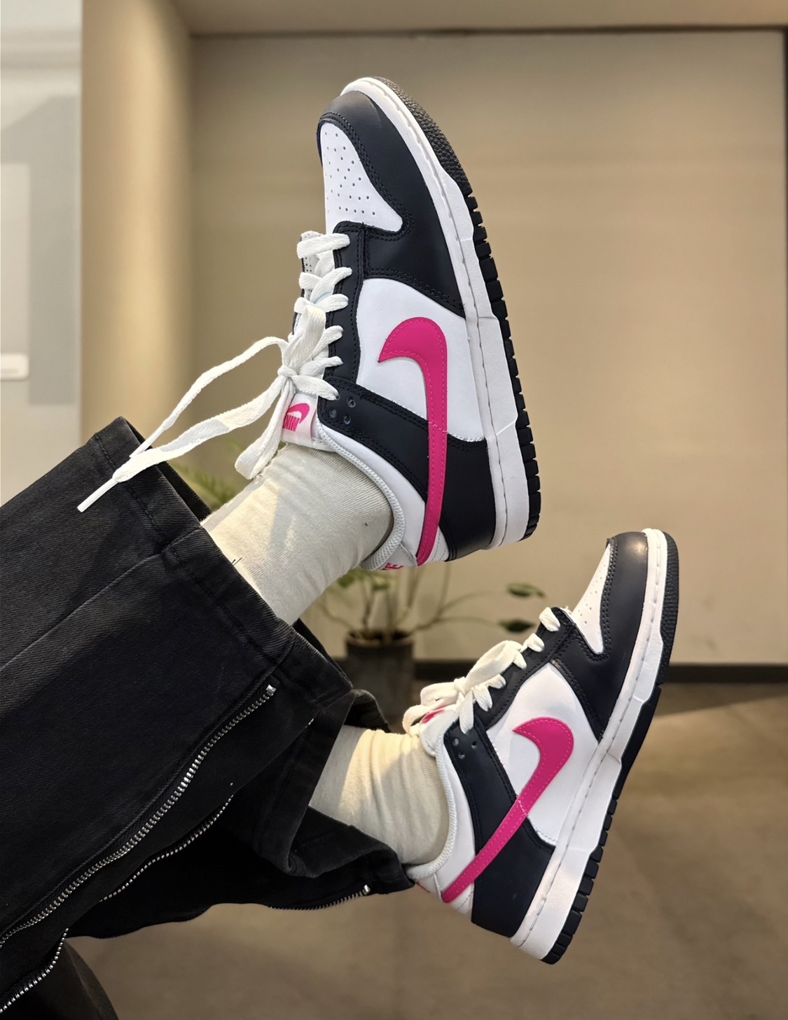 Nike Kids Dunk Low "Fierce Pink" Sneakers 黑桃紅