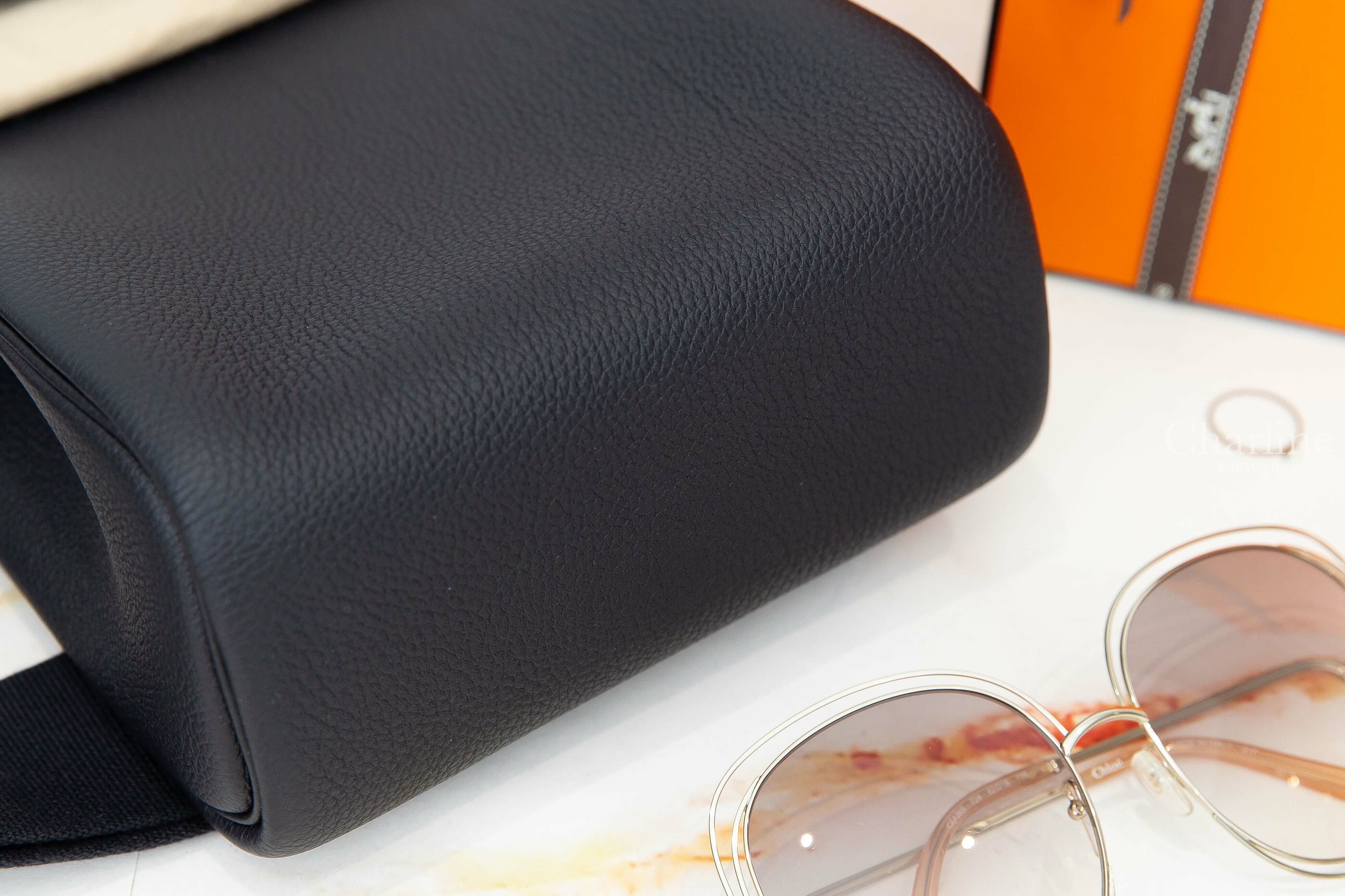 Hermès Hac A Dos PM 3Y Caban Togo B刻深藍色銀釦小型斜背肩背包-Charline Boutique 精品代購