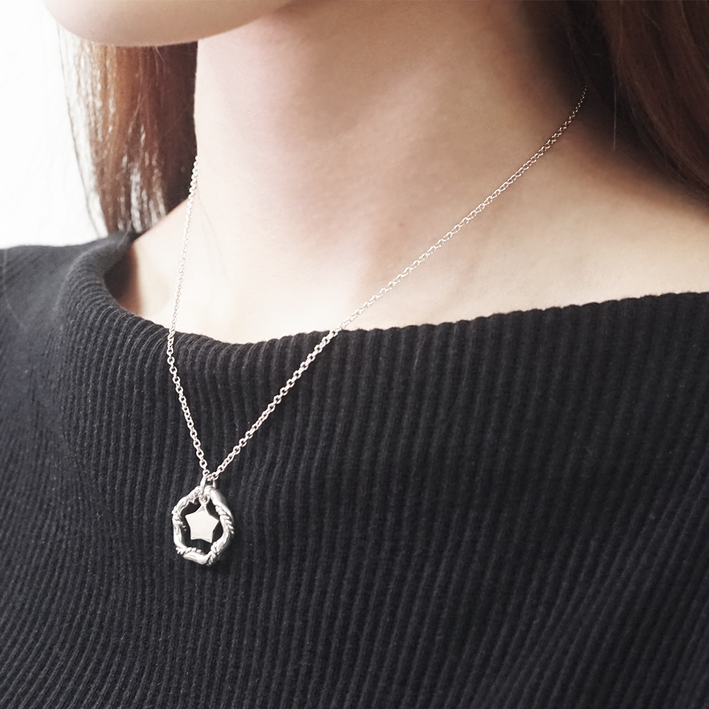 星星的指引 花環項鍊 聖誕花圈造型 925純銀項鍊 女生項鍊