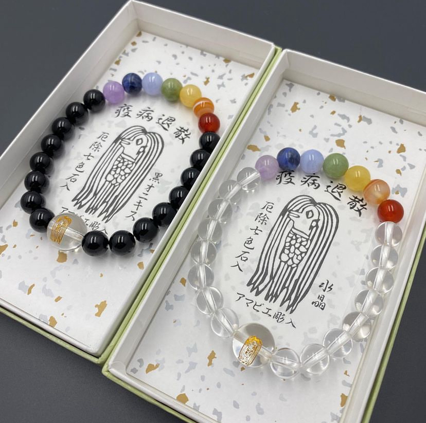 アマビエ阿瑪比埃 七色石 (白水晶 / 黑瑪瑙) 手串
