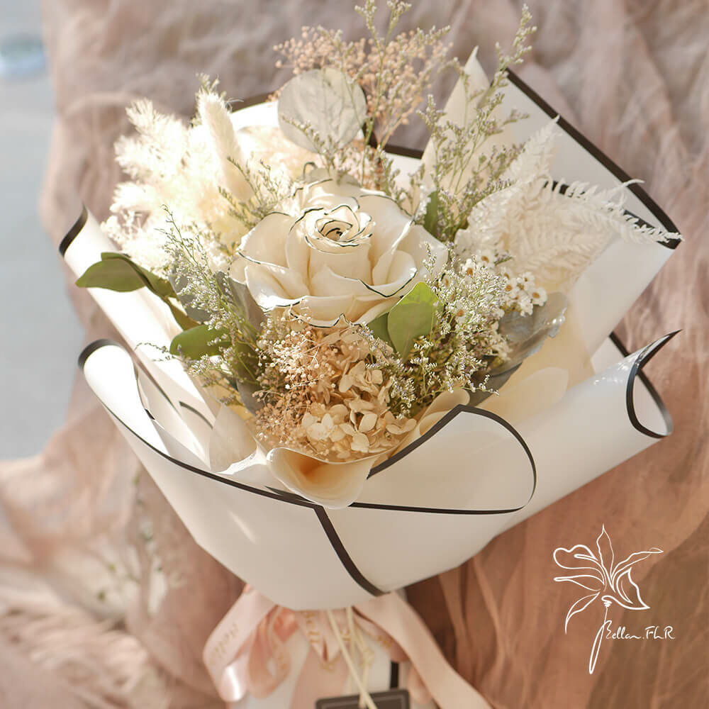 【熱戀巴黎】中型永生乾燥花束 多色