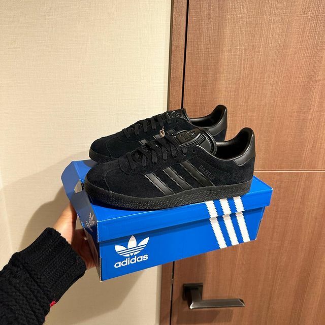 ADIDAS GAZELLE 全黑黑麂皮CQ2809 / 預購