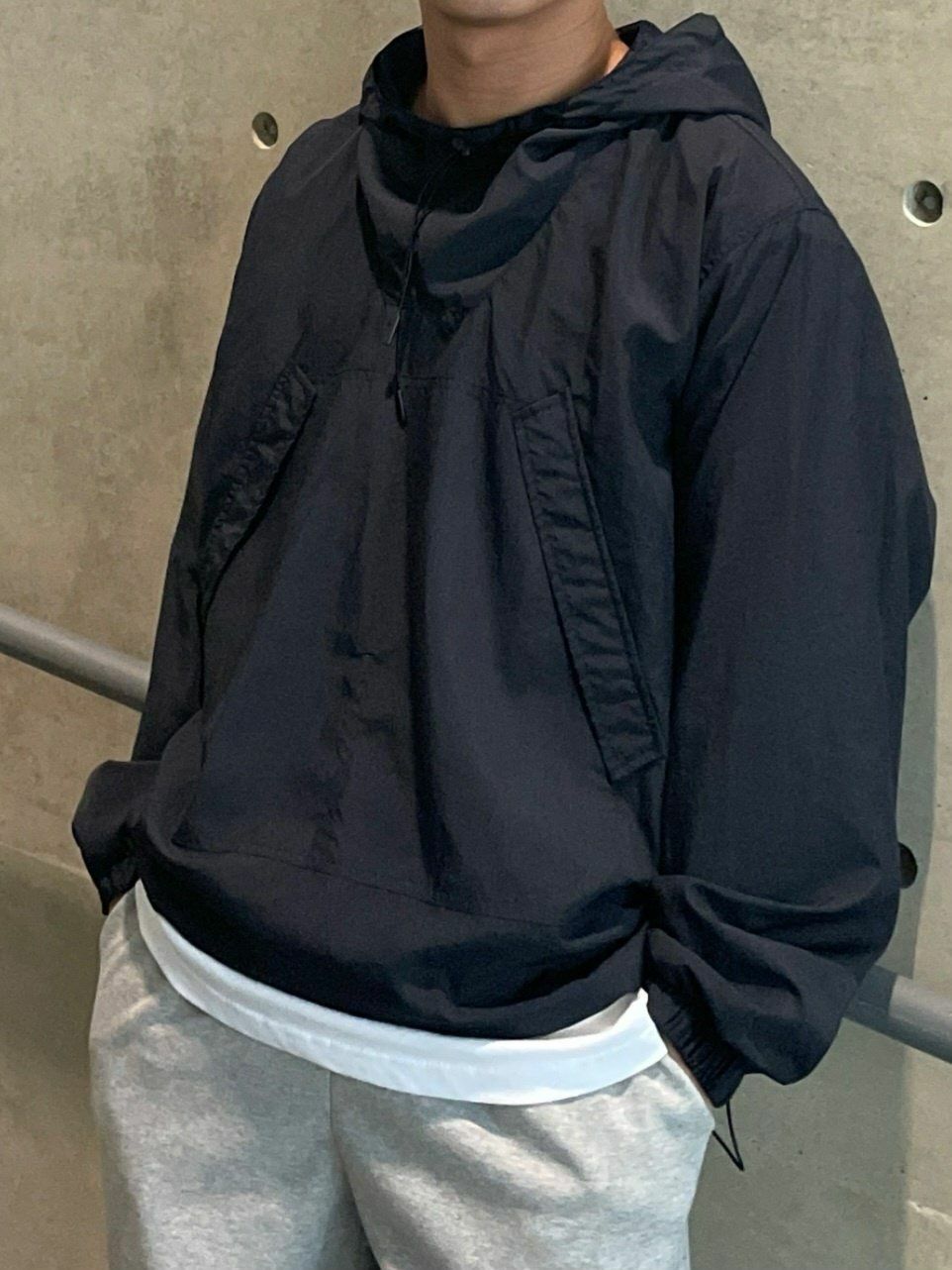 半開胸拉鏈連帽風褸 SPECTOR-013JK