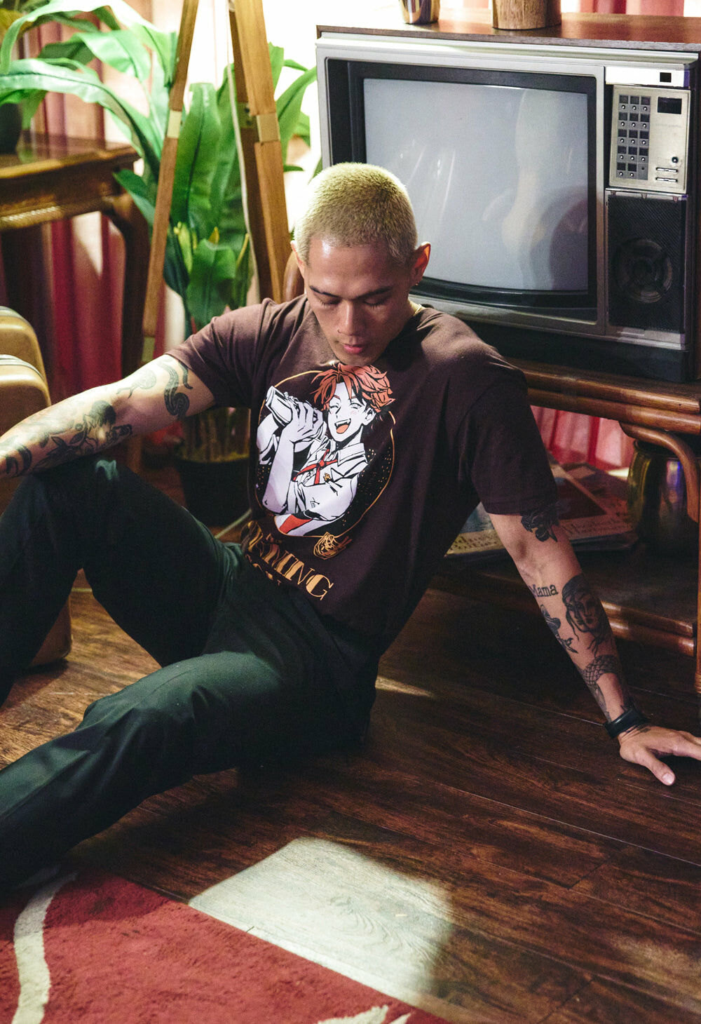 「官方代購」Hololive x Omocat Yukoku Roberu holoMeet T-Shirt