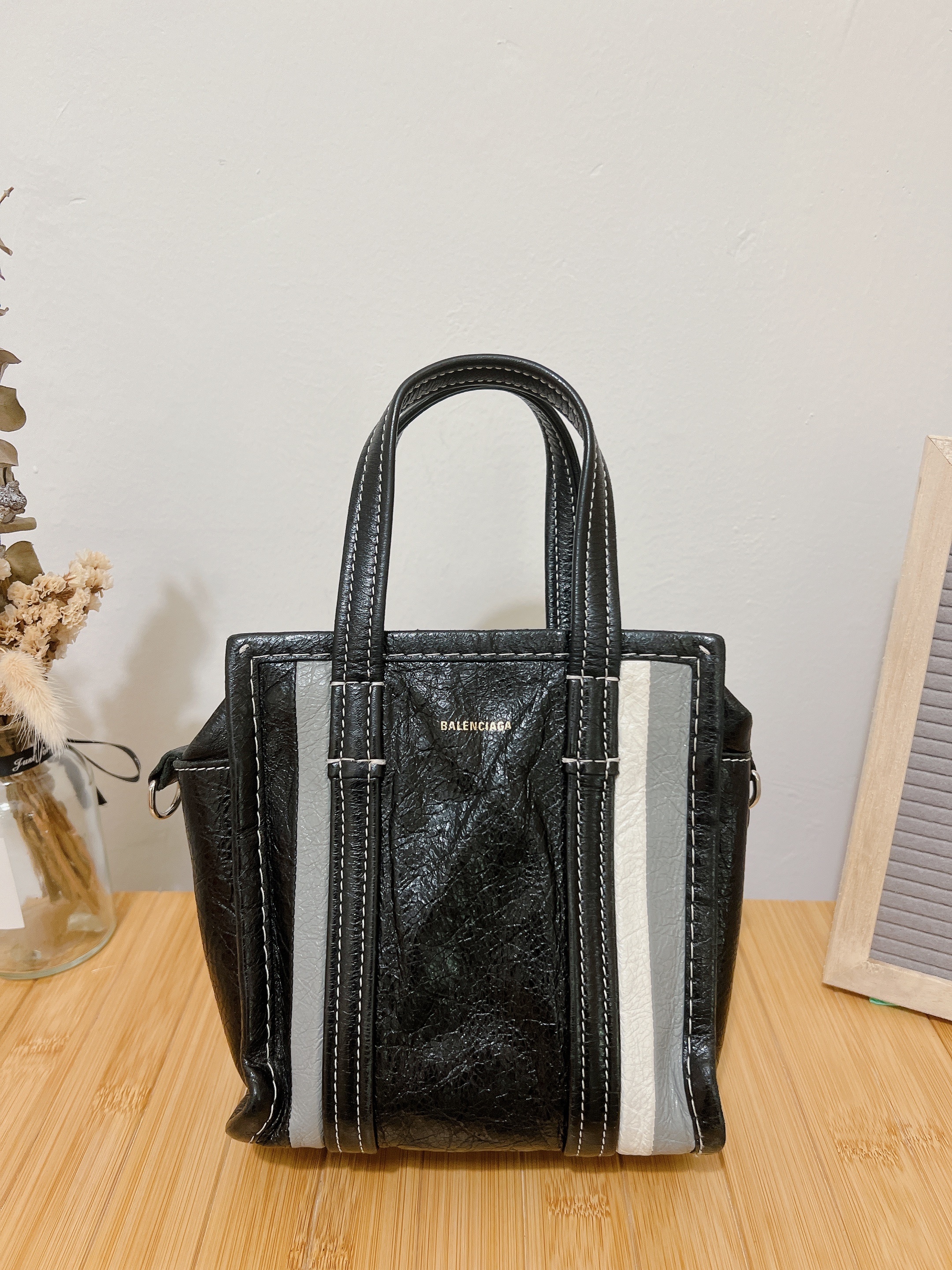 Balenciaga bazar tote