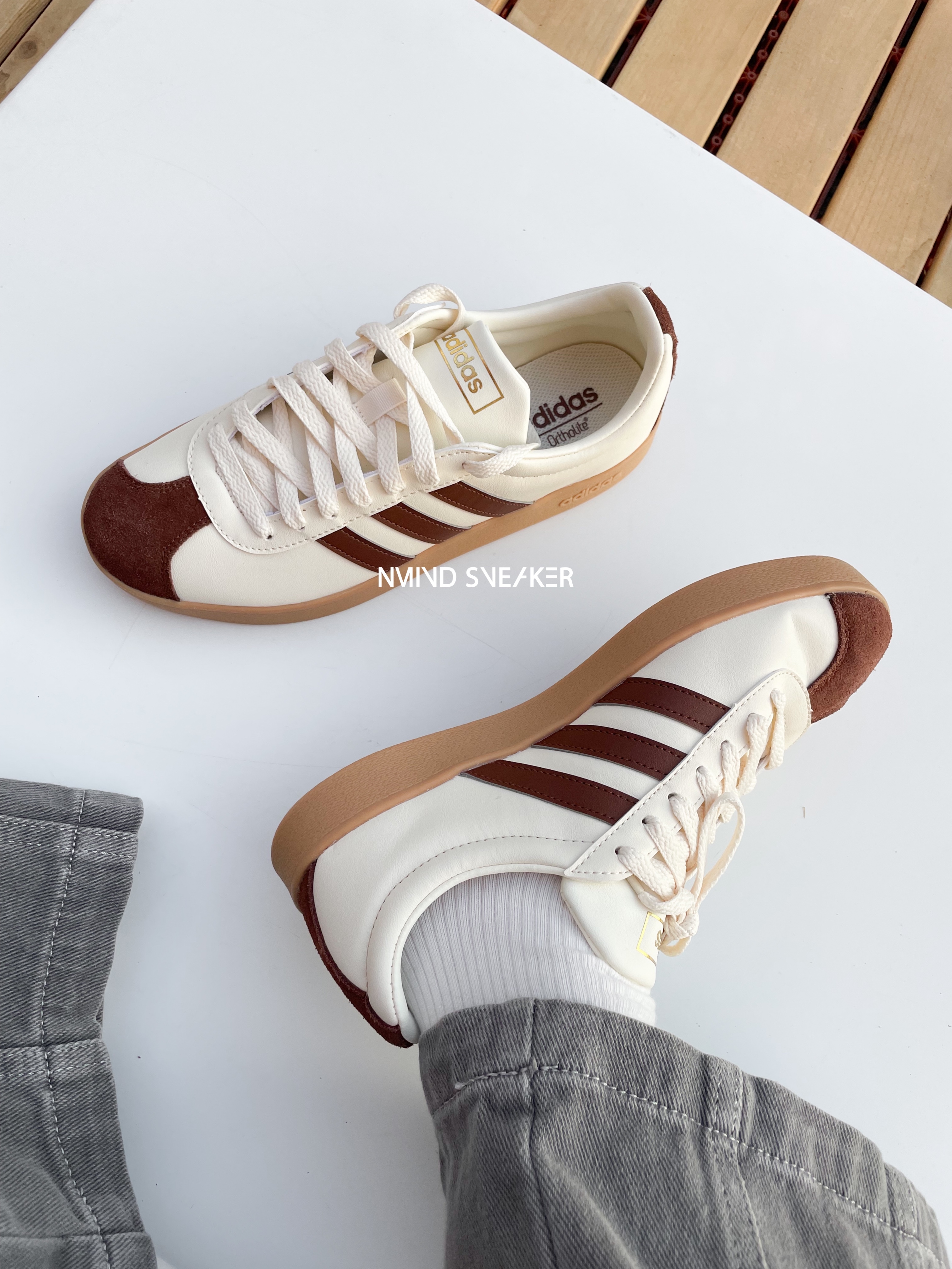 Adidas neo la top halle