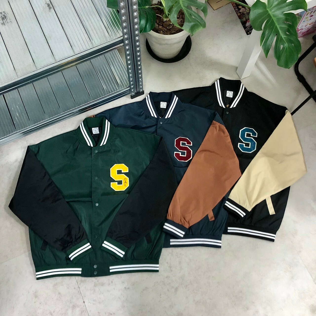 Quash 大字母棒球外套 Q22-520-42D