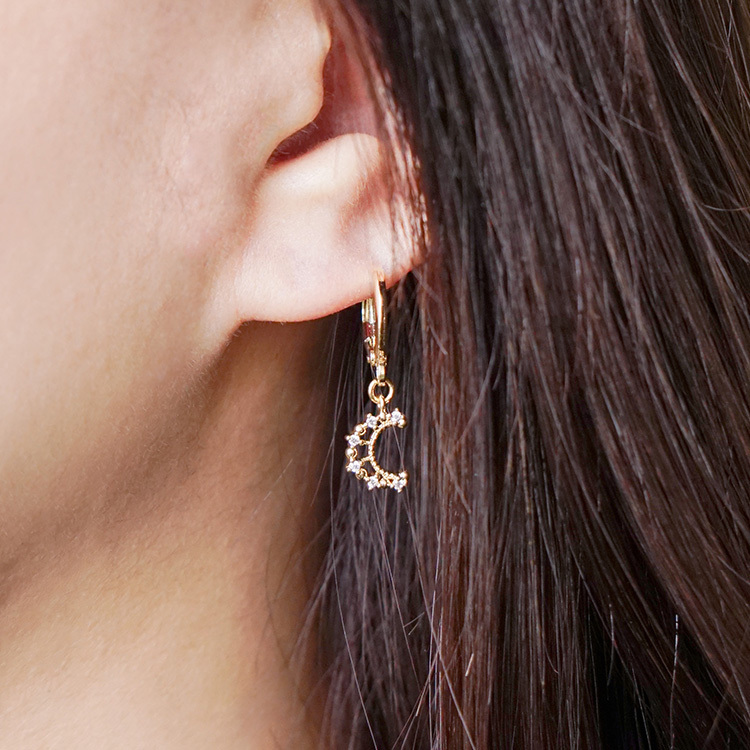 藏寶盒 · 月亮 – 耳環