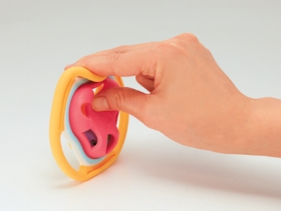 《 日本 Toyroyal 樂雅 》 牙膠鈴鐺搖鈴