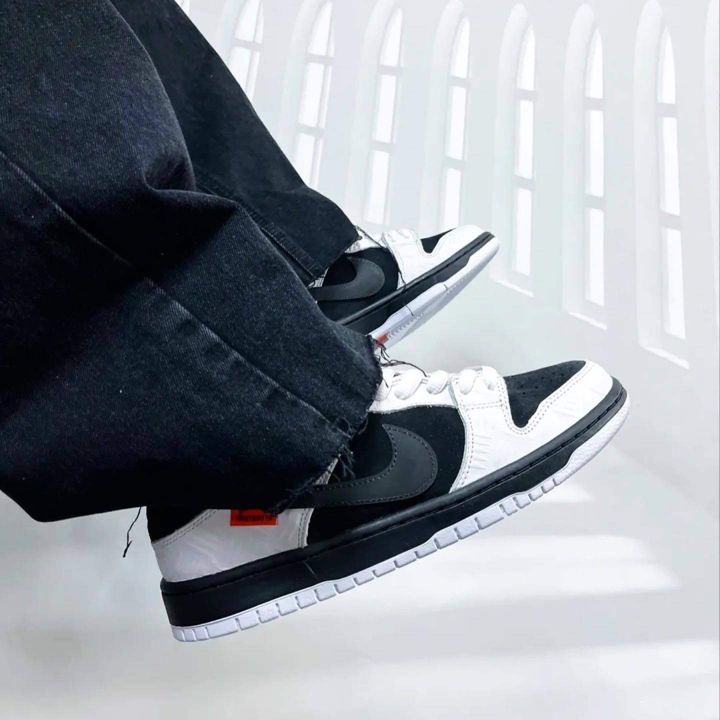 TIGHTBOOTH x NIKE SB DUNK 聯名款 反轉熊貓 工業風 止滑紋 男鞋 FD2629-100 / 預購