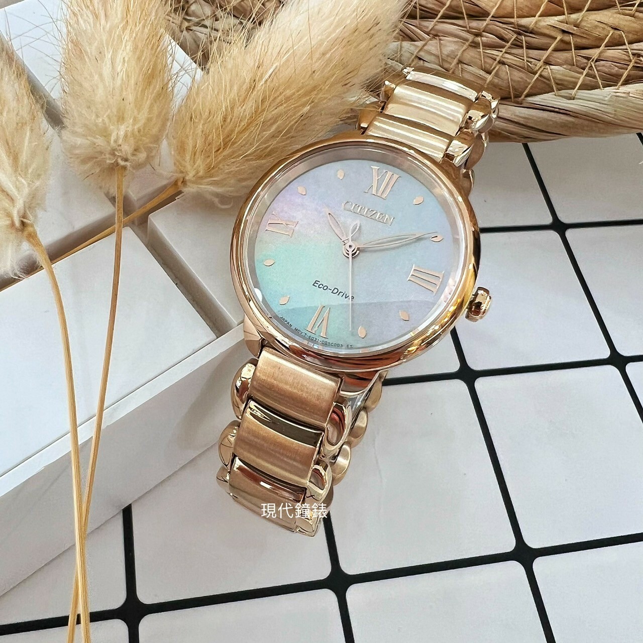 【CITIZEN 星辰】 L系列 聖誕節推薦款腕錶 EM0929-81Y 28mm 現代鐘錶