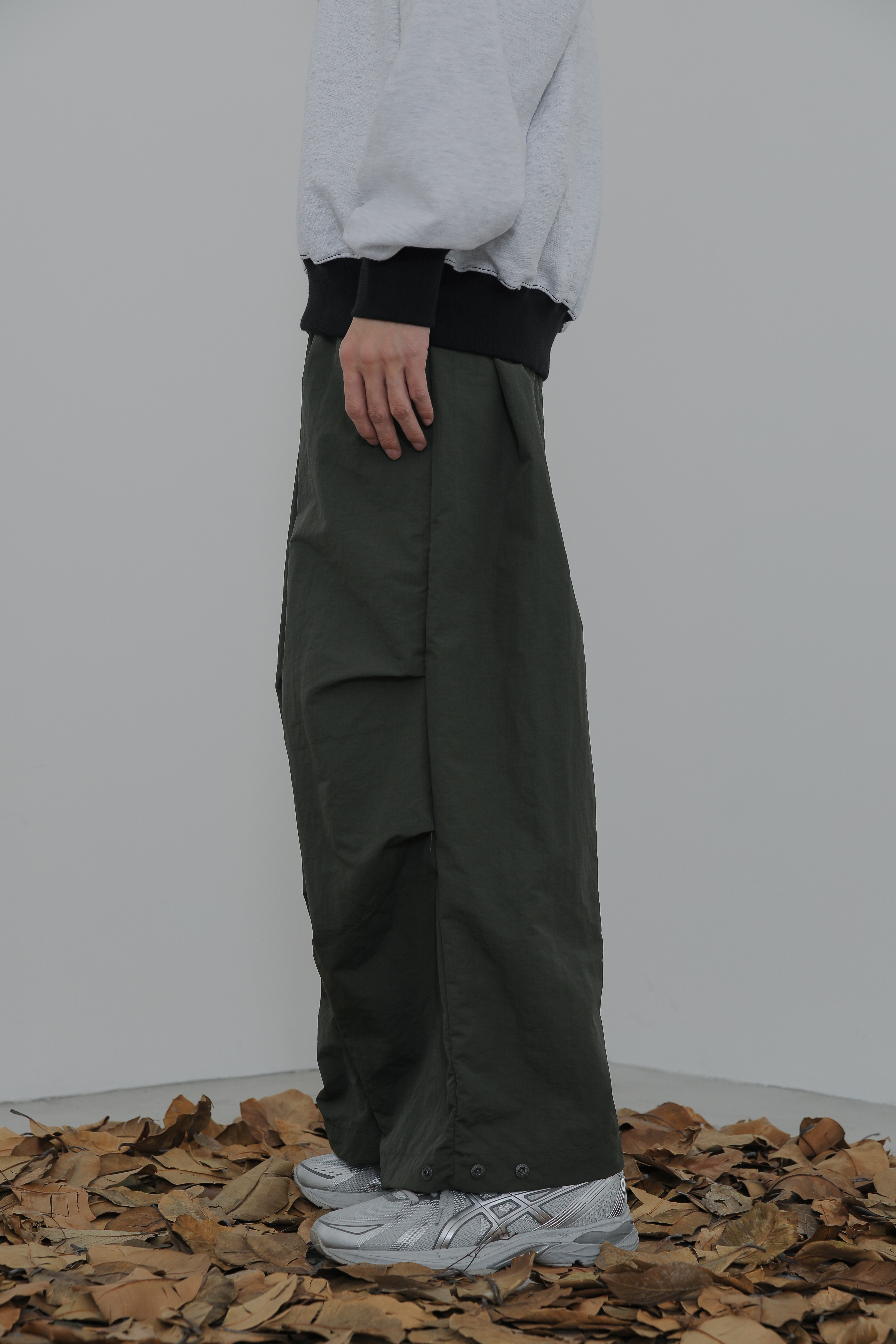 Pin-Tuck Wide Nylon Pants #工裝褲