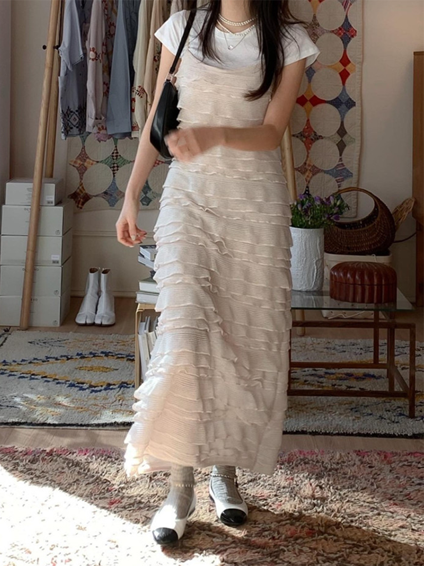 [現貨] 多層次針織細肩帶洋裝 [ 米色 / Free ]