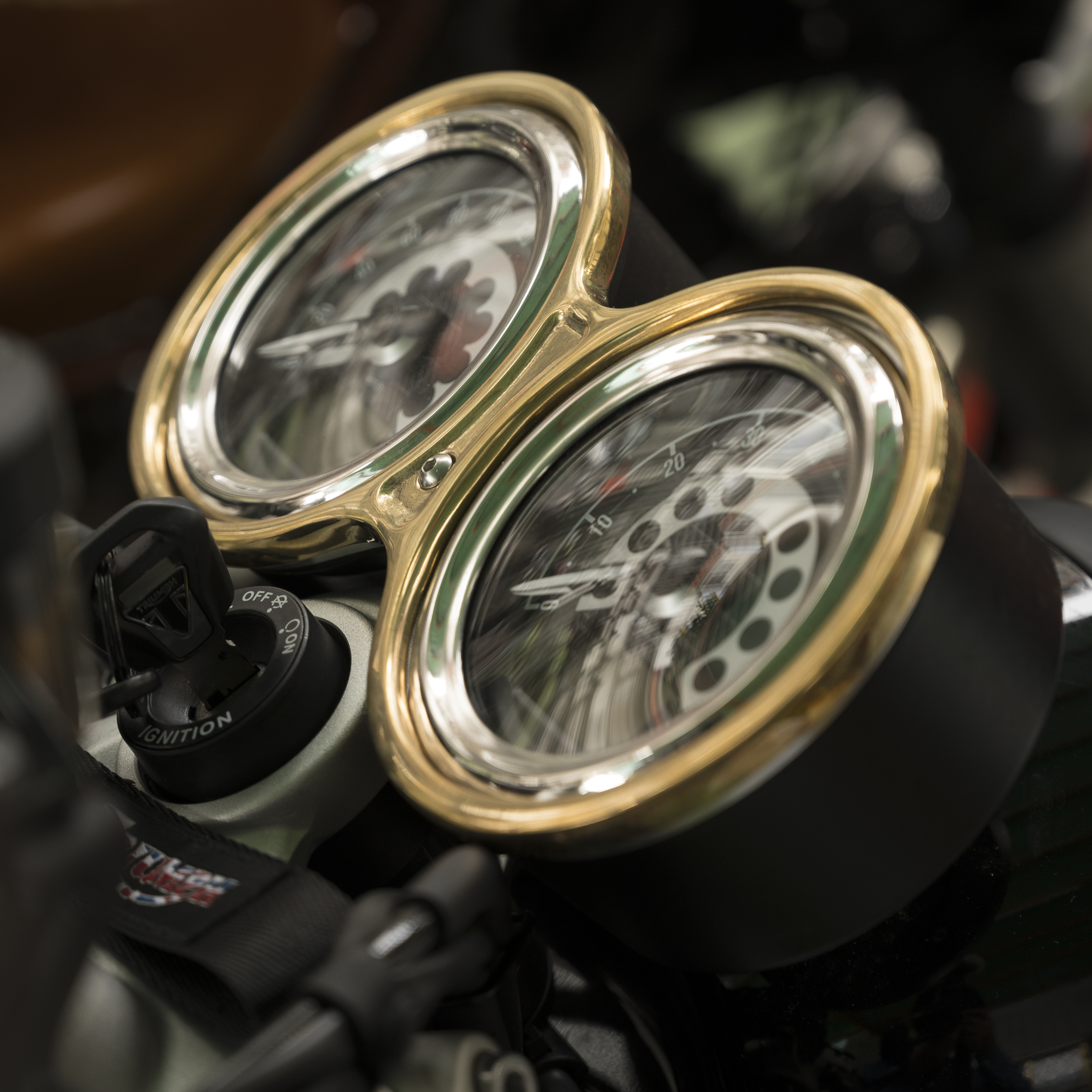 Motone 水冷凱旋專用 雙表 時速表 飾框 黃銅